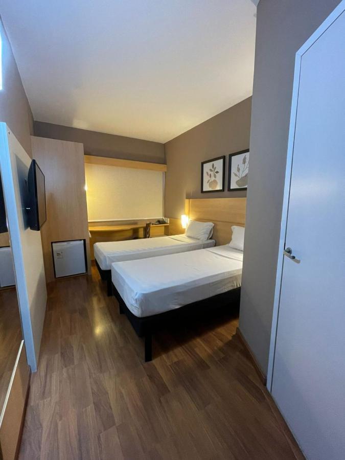 Hotel Oeste Plaza Andradina Экстерьер фото